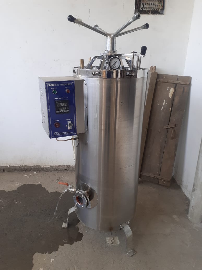 Vertical high pressure autoclave size 16×24 digital model